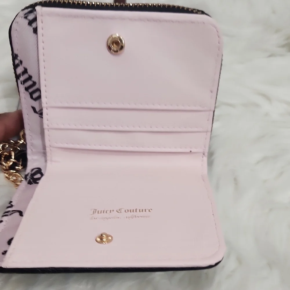 Juicy Couture chic stylish